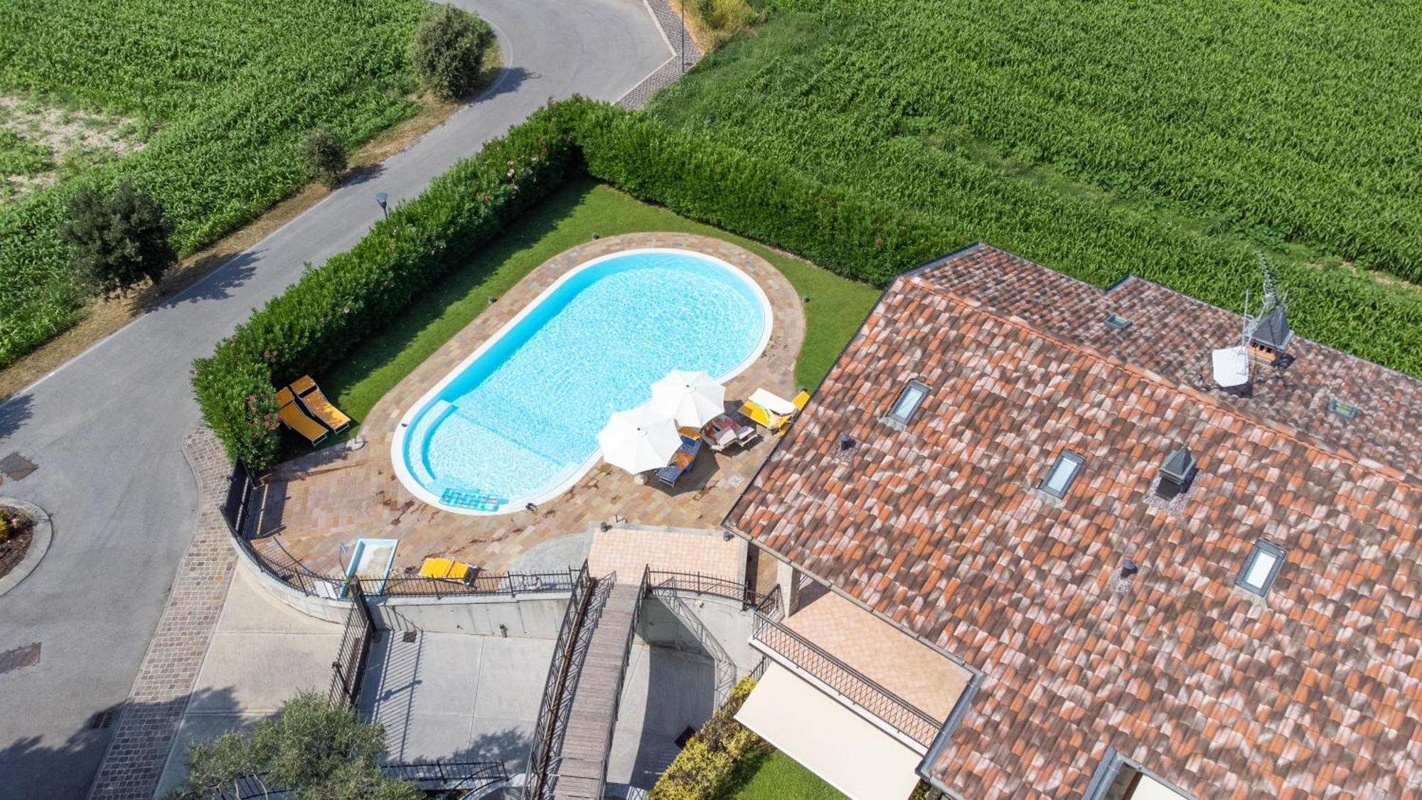 Lago Di Garda A 300M - House In Manerba 마네르바 델 가르다 외부 사진