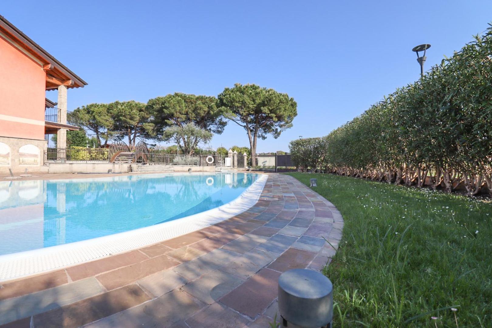 Lago Di Garda A 300M - House In Manerba 마네르바 델 가르다 외부 사진